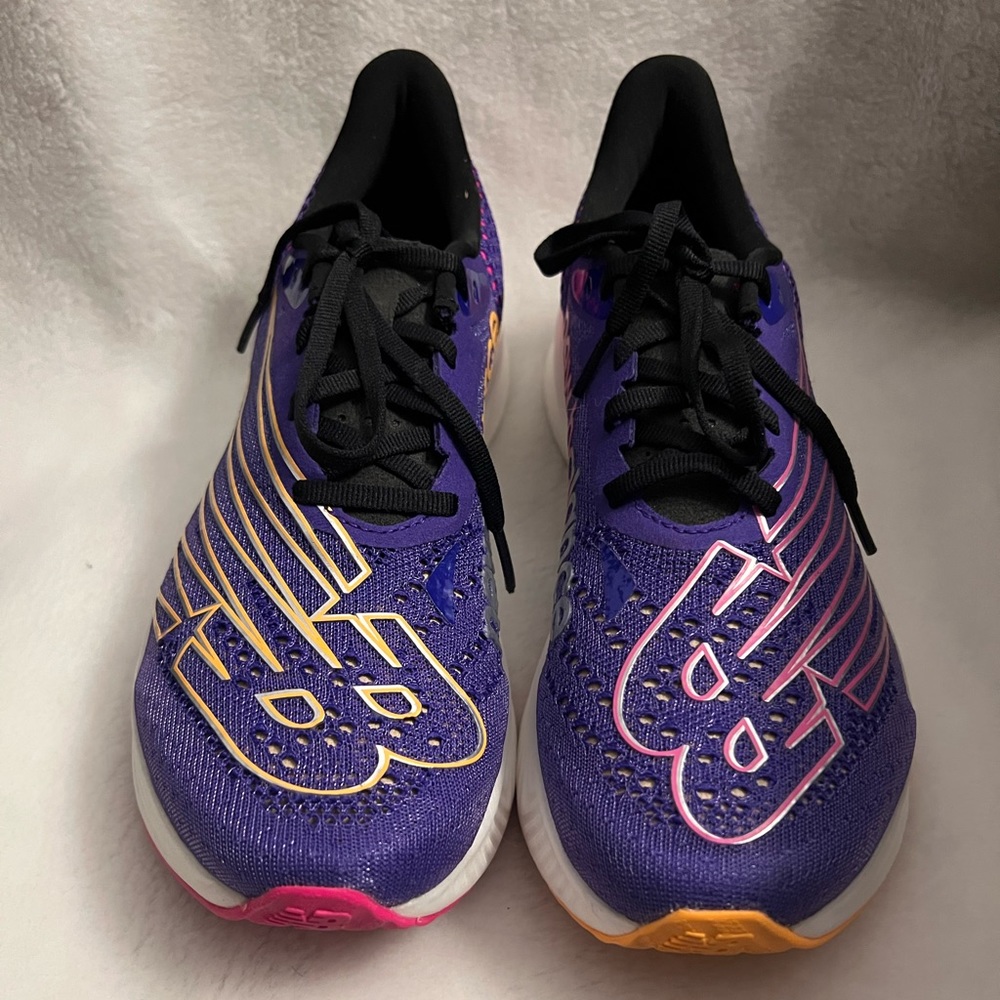 New Balance Fuel Cell Elite V2 W 8.5 Purple EUC!